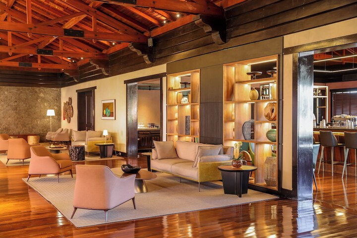 Hotel Interior 10 of 149