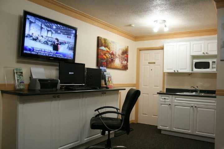 Breakfast/Coffee Service 43 of 63