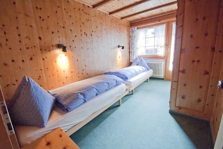 Room 30 of 166