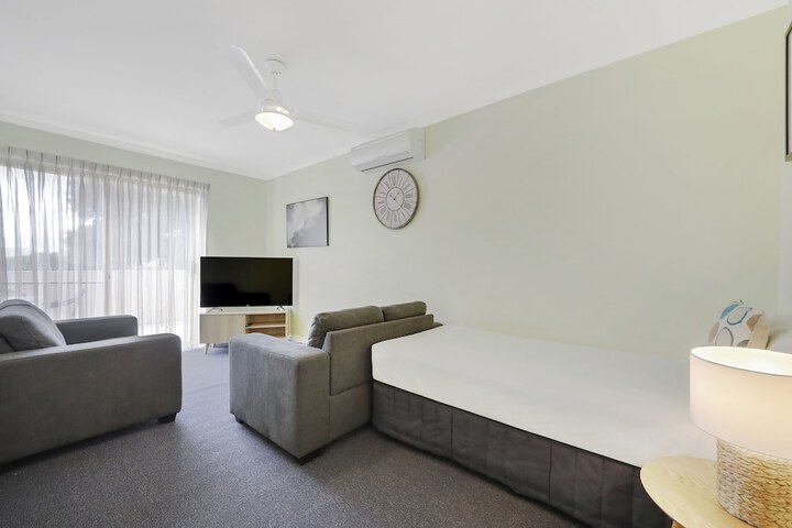 Hotel Suite Photo
