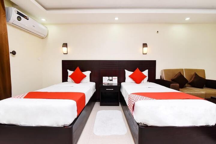 Room 16 of 25