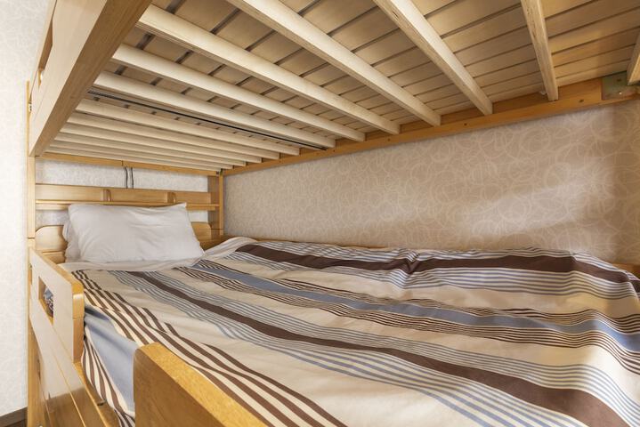 Room 16 of 55