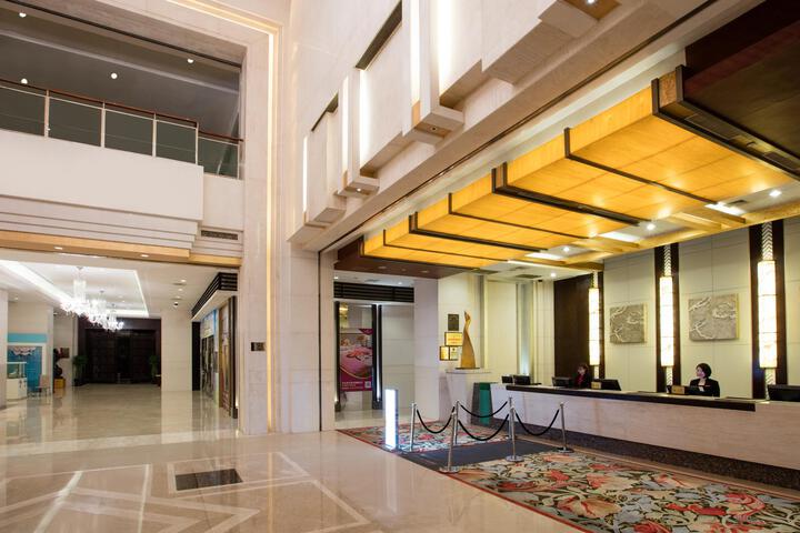 Lobby Entry