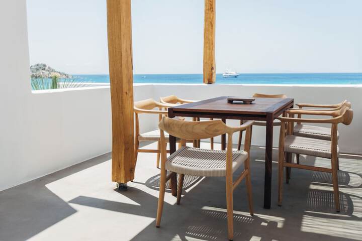 Terrace/Patio 47 of 134
