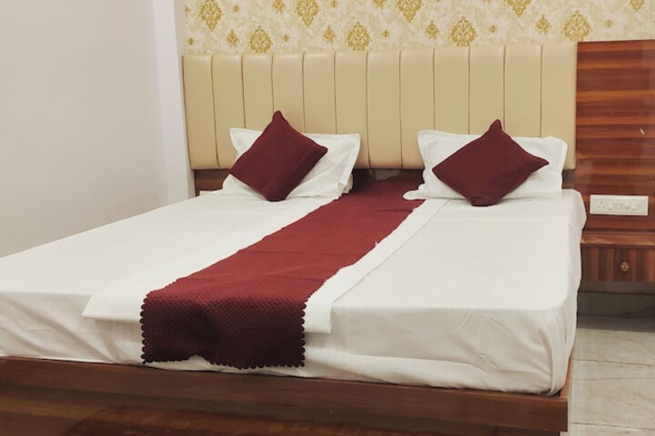 Hotel Kashi Bliss
