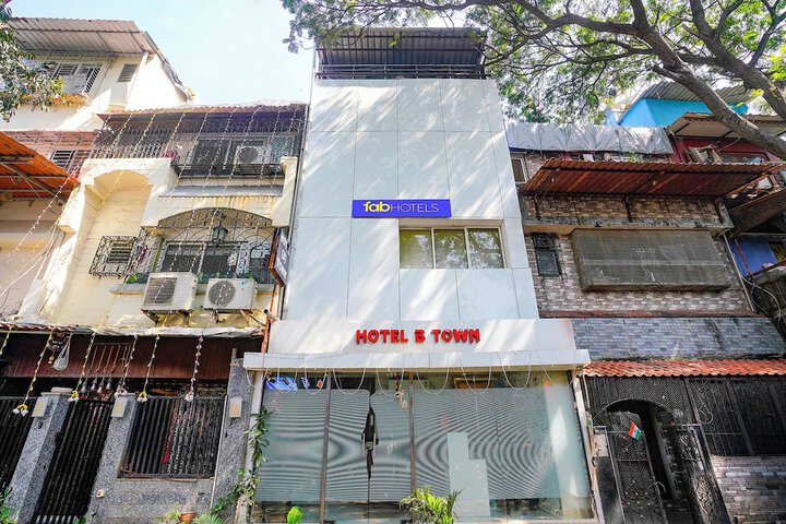 Fabhotel B Town