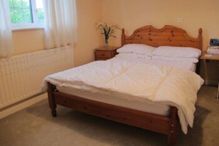 Room 6 of 24