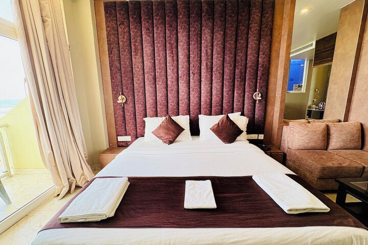 Room 28 of 57