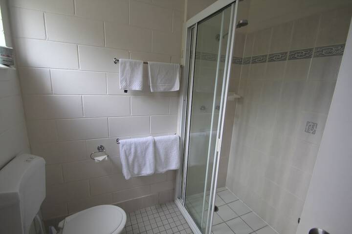 Room 19 of 40
