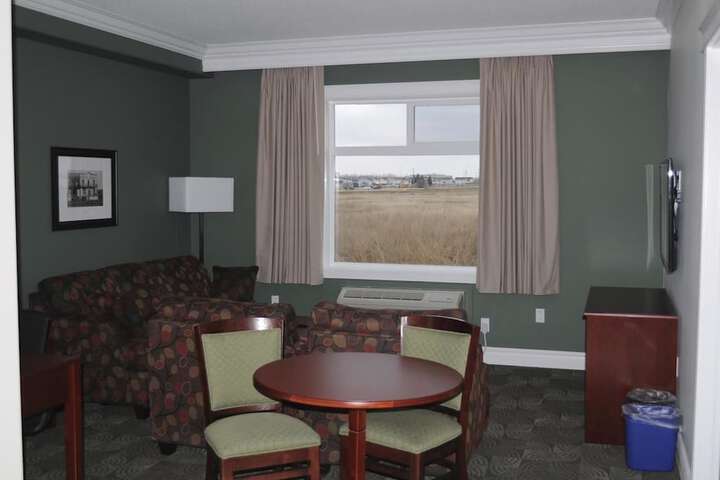 Room 5 of 7
