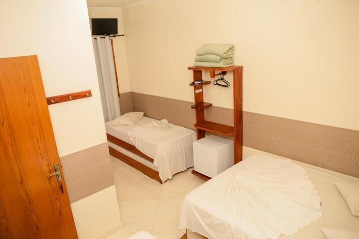 Room 14 of 38