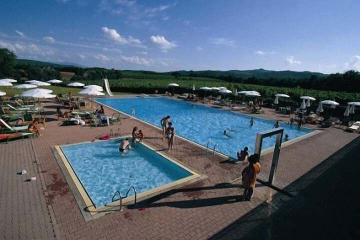 Pool Hotel