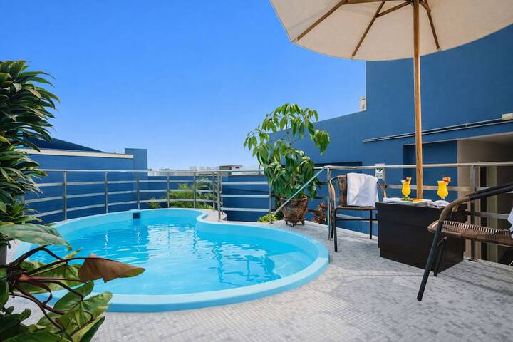 Pool 19 of 45