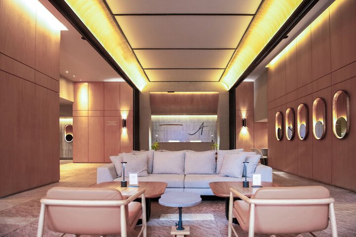 Hotel Lobby