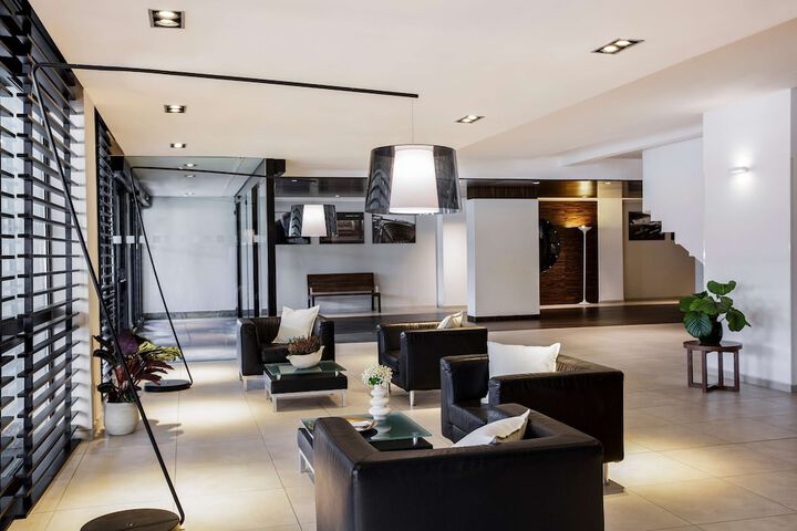 Hotel Interior 8 of 133