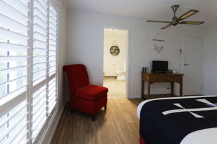 Room 20 of 29