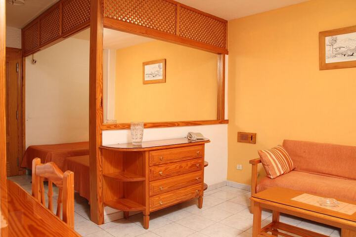 Room 12 of 45