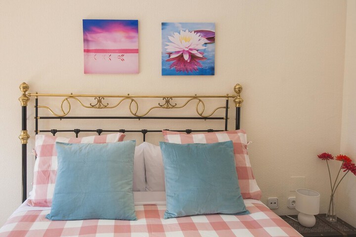 Room 8 of 31