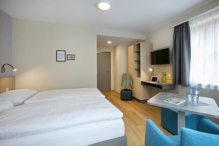 Room 13 of 59