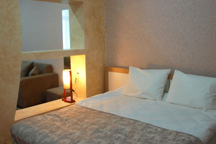 Room 7 of 69