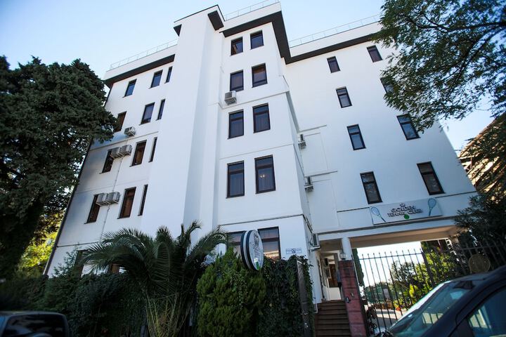 Hotel 2 of 45