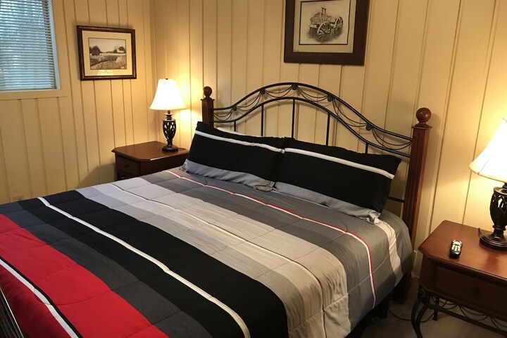 Room 38 of 400