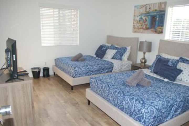 Room 13 of 25