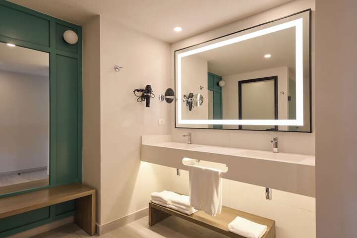 Bath Interior