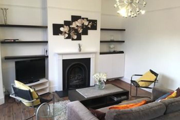 Room 14 of 25