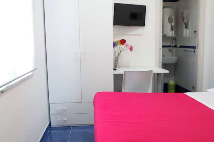 Room 65 of 113