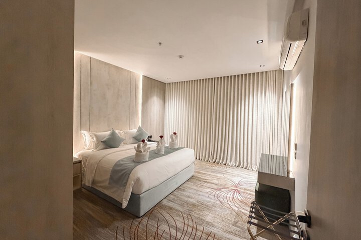Room 26 of 48