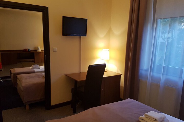 Room 14 of 38