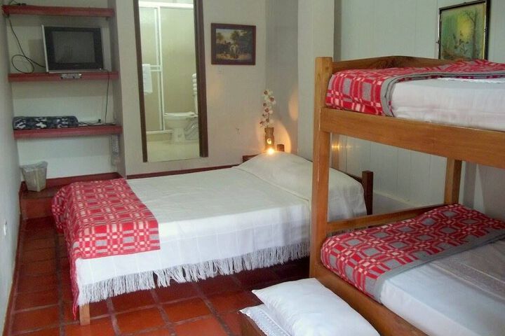 Room 20 of 68