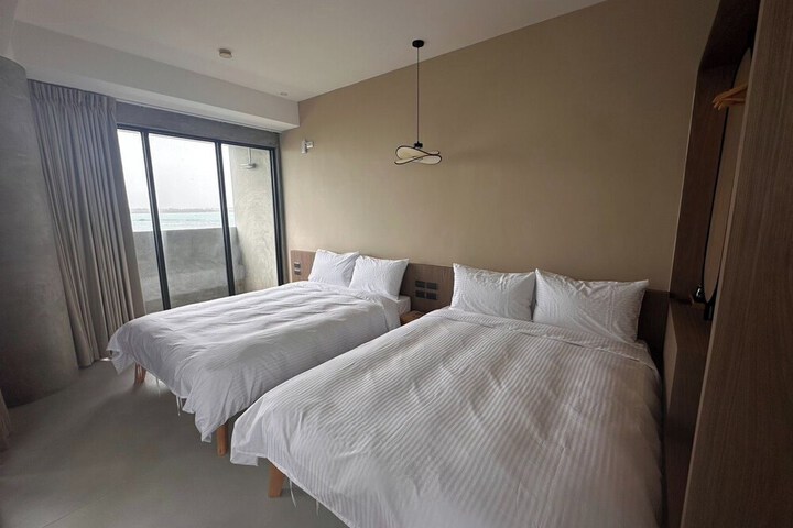Room 18 of 50