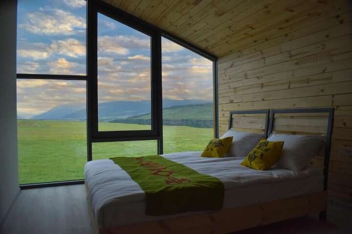 Room 5 of 43