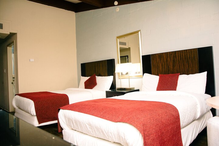 Room 7 of 131