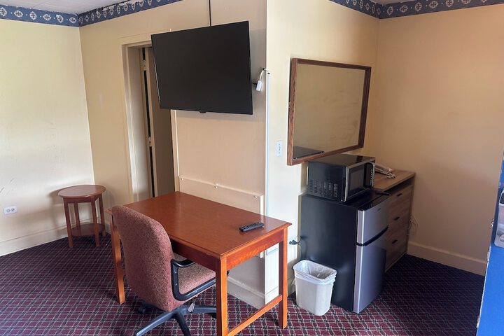 Room 12 of 31