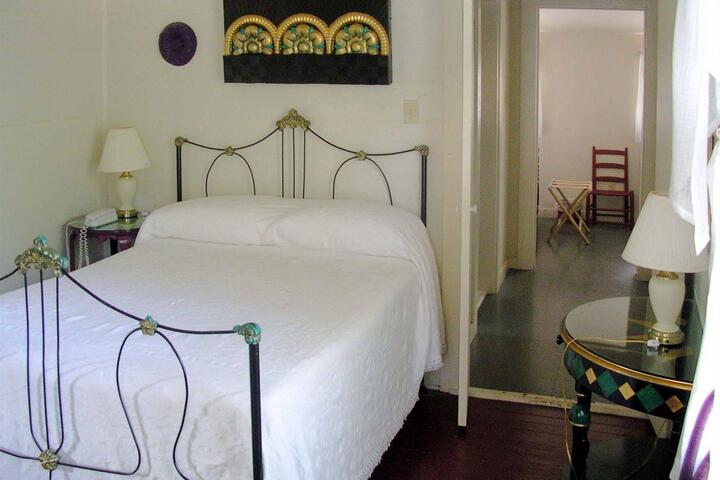 Guest Suite Photo