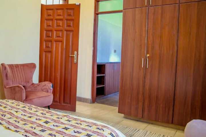 Room 5 of 34