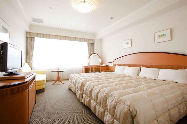 Room 12 of 75