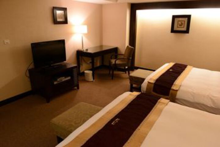 Room 40 of 82