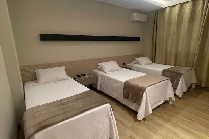 Room 19 of 69