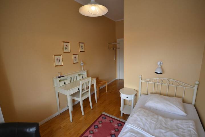 Room 39 of 57