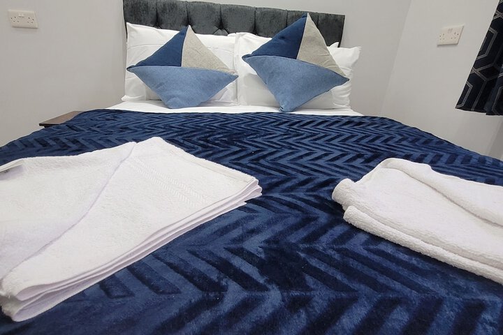 Room 12 of 87