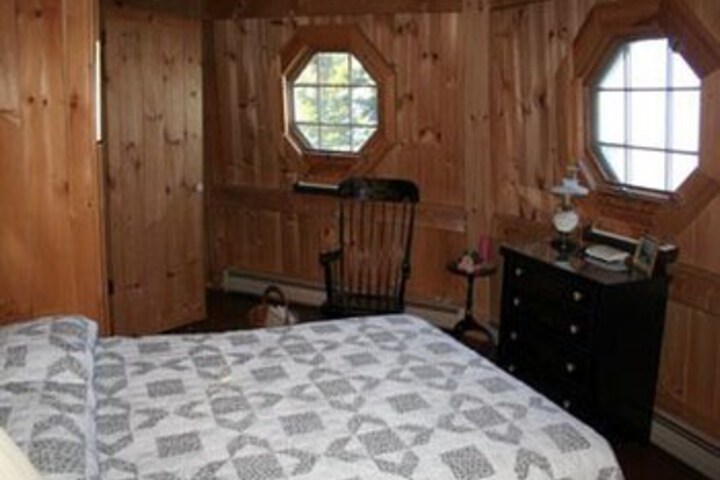 Room 12 of 13