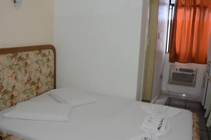 Room 30 of 44