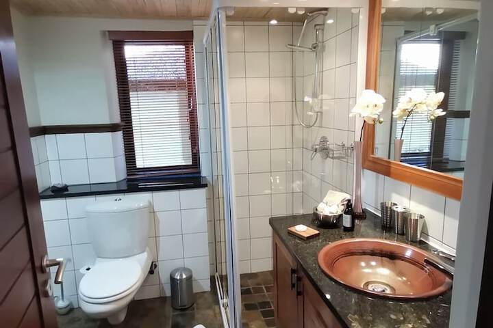 Bathroom Vanities