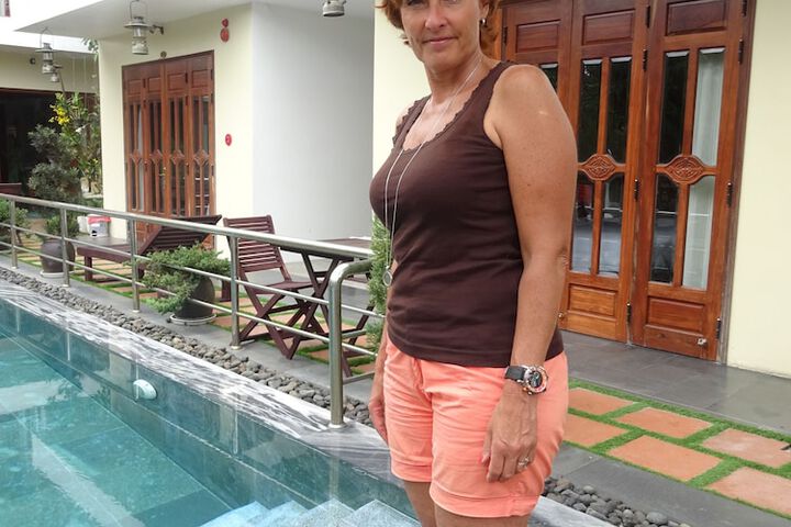 Hotel with Pool