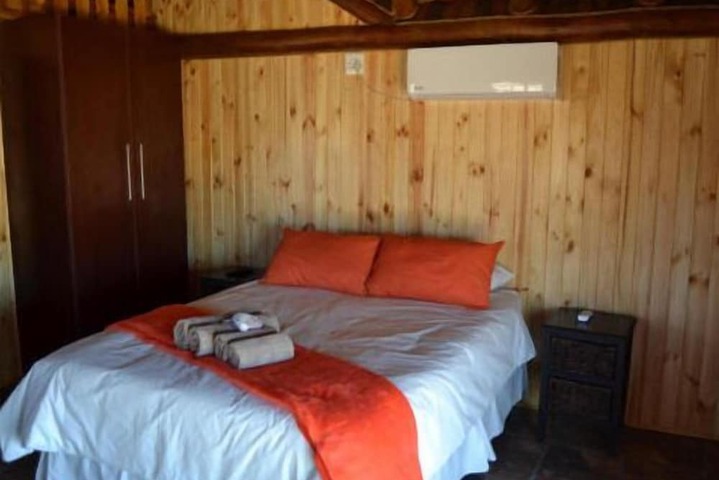Room 5 of 38