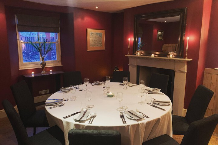 Dining 20 of 28
